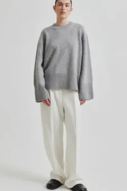 Alpha Knit O-Neck, grey melange Neuleet Ja Neuletakit|Uutuudet