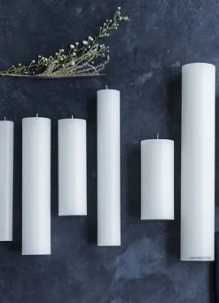 Hot Alttarikynttilä Ø8,5cm, H15cm Kynttilät Ja Lyhdyt