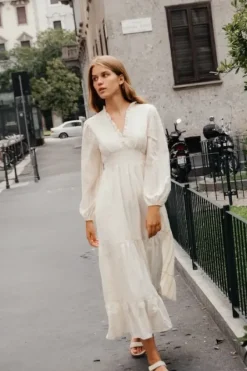 - Umi maximekko, off-white Juhlavaatteet|Mekot Ja Hameet