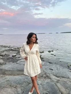 Online - Umi mekko short, off-white Mekot Ja Hameet|Juhlavaatteet