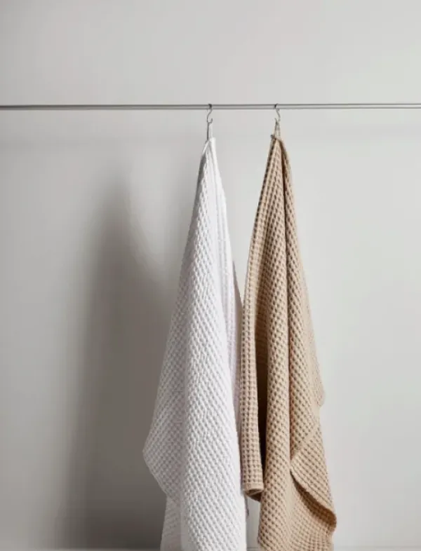 Clearance Anno - Puro-pyyhe 100x150cm kitti Kylpyhuonetekstiilit