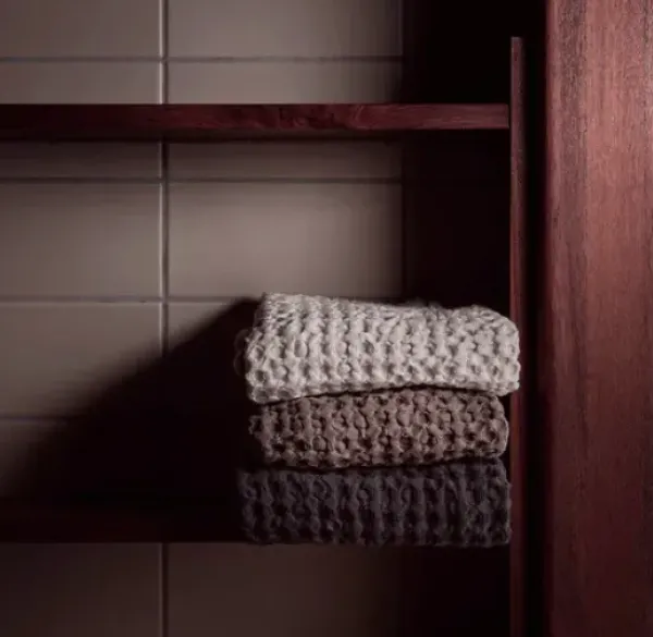 Best Anno - Puro-pyyhe 100x150cm luonnonvalkoinen Kylpyhuonetekstiilit