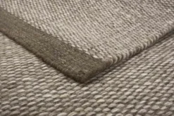 Clearance - Kivik matto, ruskea #461 / 255x344 cm Matot