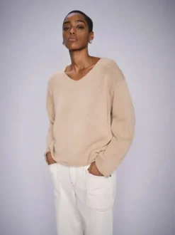 Online Bine neule v-kaula-aukolla, sesame Neuleet Ja Neuletakit|Uutuudet