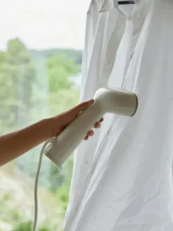 Cirrus 3 Iron vaatehöyrytin, sand Vaatehuolto|Kodinhoito