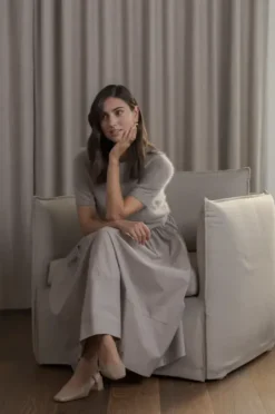 Sale Claressa puuvillahame leveällä käänteellä, greige Mekot Ja Hameet|Juhlavaatteet