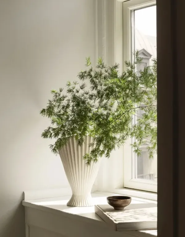 Ferm Living - Fountain vaasi, off-white Ruukut Ja Maljakot
