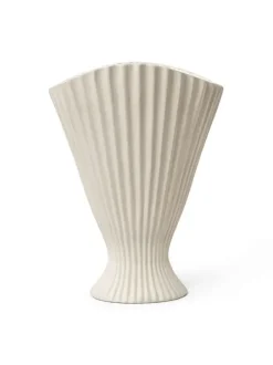 Ferm Living - Fountain vaasi, off-white Ruukut Ja Maljakot