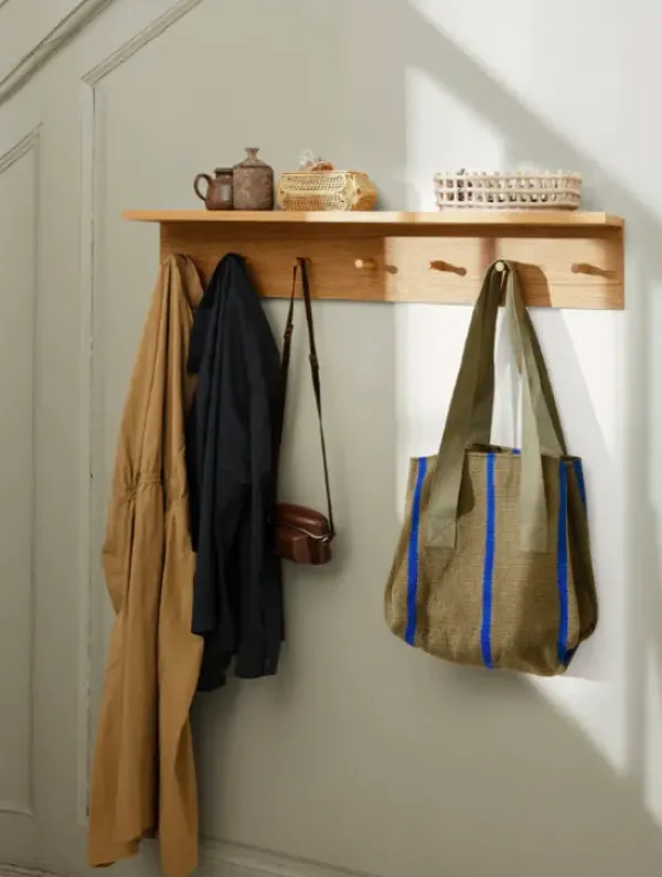 Best Ferm Living - Naulakko hyllyllä L, tammi Säilytys