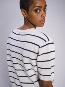 Finlo Paper lyhythihainen neule, ecru Paidat Ja Topit|Neuleet Ja Neuletakit