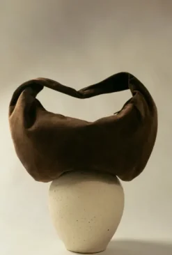 New - Alva shoulder bag, suede chocolade Laukut