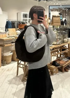 New - Alva shoulder bag, suede chocolade Laukut