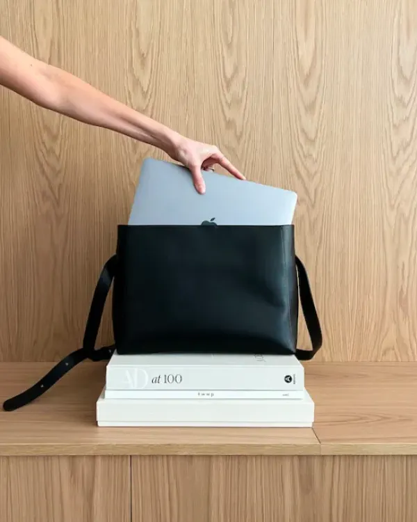 Clearance - Hedda grande handbag, black Laukut