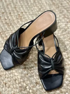 Discount - Olivia pistokkaat, musta Korkokengät Ja Ballerinat