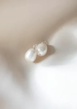 Online Gauhar - Lisäosat Fresh Water Pearl iso, hopea Gauhar Helsinki