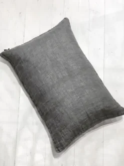 Online - Hannelin pellavatyynynpäällinen, tummanharmaa Sisustustyynyt|Sisustustyynyt