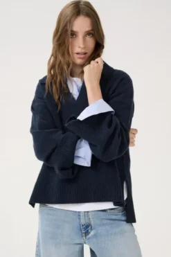 Clearance Huxi V-neck neule, tummansininen Neuleet Ja Neuletakit|Uutuudet