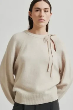 Sale Joline Knit O-Neck, pumice stone Neuleet Ja Neuletakit|Uutuudet