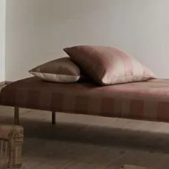 Outlet Joplin Mega tyynynpäällinen 55x55 rose/hazel Sisustustyynyt|Sisustustyynyt