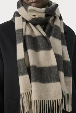 Discount Kitha huivi villaa, black stripe Huivit Ja Kaulurit