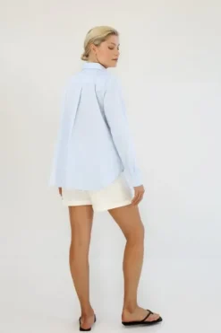 Hot Klassinen paitapusero pitkillä hihoilla, vaaleansininen Paidat Ja Topit|Uutuudet