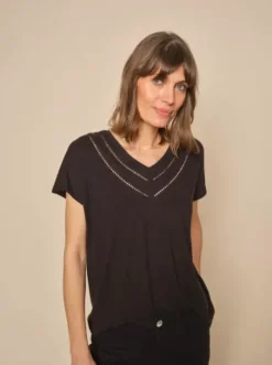 Online - Coel v-neck t-paita, black Paidat Ja Topit