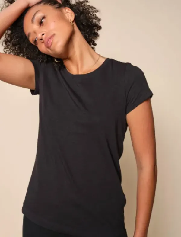 Outlet - Arden t-paita O-kaulus, musta Paidat Ja Topit