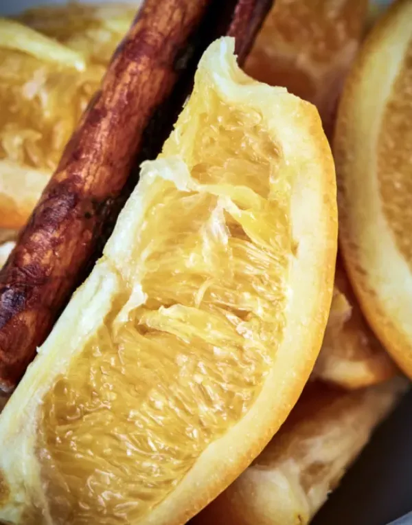 - Sweet oranges, Pickled Nicolas Vahé