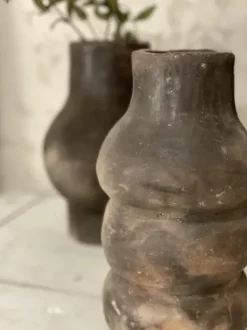 Sale - Idris curved koristevaasi Ruukut Ja Maljakot