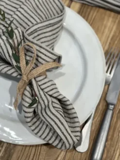 New - pellavaservetti, raidallinen 45x45 cm Keittiötekstiilit