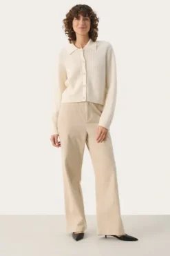 Discount - Clarisse vakosamettihousut, french oak Farkut Ja Housut