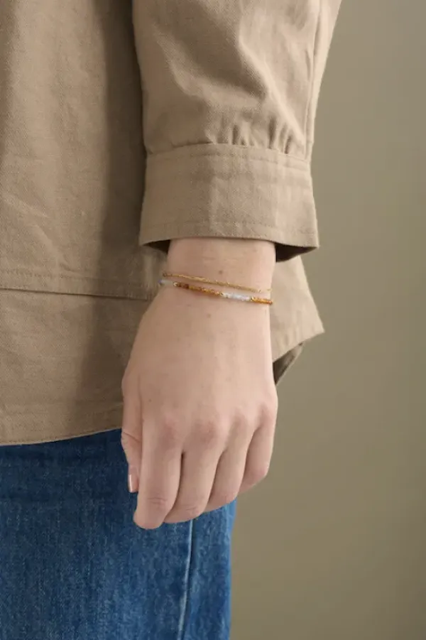 Outlet - Ocean Flow rannekorusetti, kulta Rannekorut