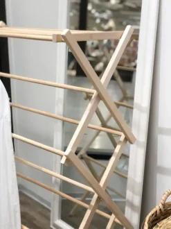 Clearance - puinen pyykkiteline, leveä Kodinhoito|Säilytys