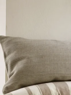 Hot Ribb tyynynpäällinen 40x60, hazel Sisustustyynyt|Sisustustyynyt