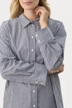 Online Savanna paitapusero, after midnight stripe Paidat Ja Topit|Uutuudet