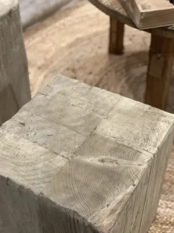 Discount - kuutio puujakkara/pöytä 40, natural Vanhat Puuhuonekalut