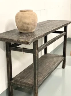 Sale - pitkä sivupöytä hyllyllä #802, black Vanhat Puuhuonekalut