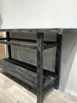 Sale - pitkä sivupöytä hyllyllä #723, black Vanhat Puuhuonekalut