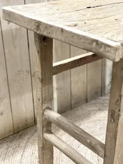 New lyhyt sivupöytä #572, natural Vanhat Puuhuonekalut