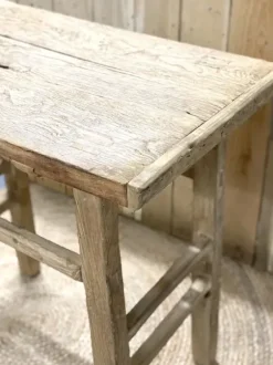 New lyhyt sivupöytä #572, natural Vanhat Puuhuonekalut