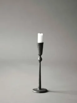 Hot - Boule kynttilänjalka, musta M Kynttilät Ja Lyhdyt