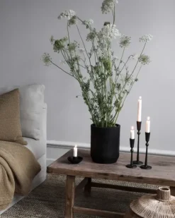 Hot - Boule kynttilänjalka, musta M Kynttilät Ja Lyhdyt