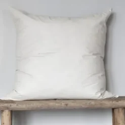 Sale - höyhen 65x65 sisätyyny 1500g Sisustustyynyt|Sisustustyynyt