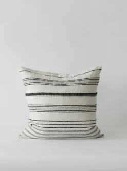 New - Noelle tyynynpäällinen 50x50 cm Sisustustyynyt|Sisustustyynyt