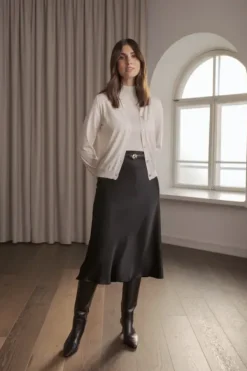 Discount Tianna midi satiinihame, black Mekot Ja Hameet|Juhlavaatteet