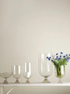 Discount – hurrikaanimaljakko neliöjalalla, korkea H35cm Ruukut Ja Maljakot