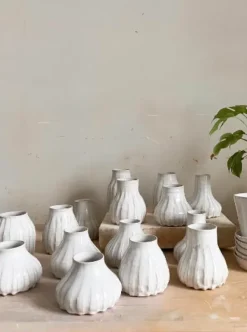 Sale - uniikki vaasi Ruukut Ja Maljakot