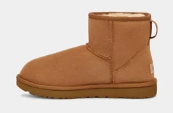 Sale - Classic mini II, kastanja Saappaat Ja Nilkkurit|Ugg