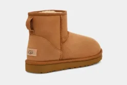 Sale - Classic mini II, kastanja Saappaat Ja Nilkkurit|Ugg