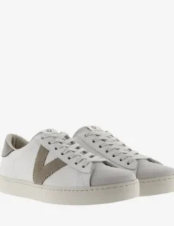 New - nahkatennarit, beige Tennarit Ja Loaferit